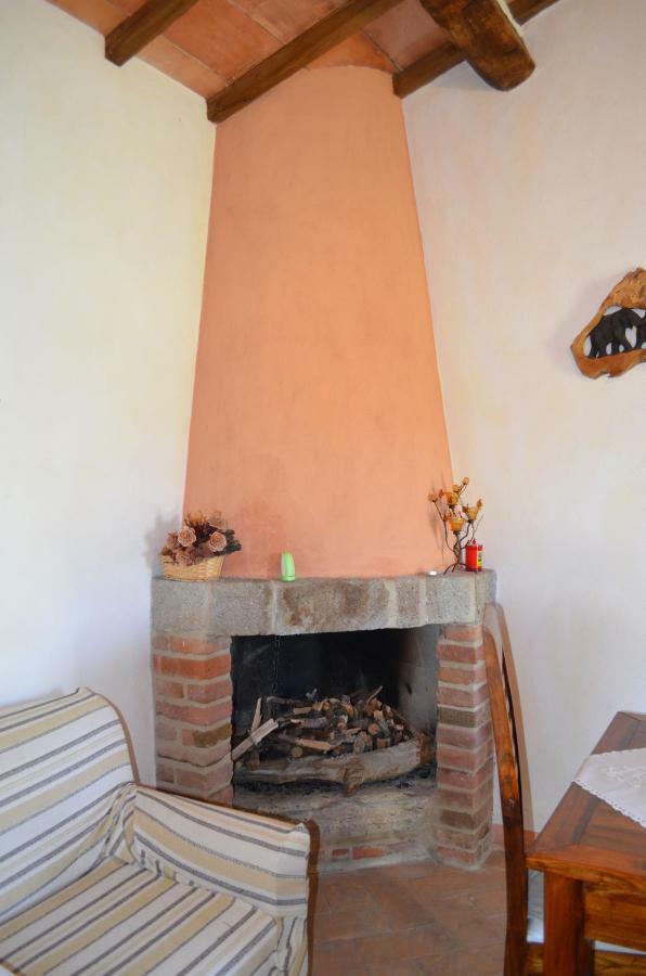 La Casina Degli Olivi Guest House Seggiano Exterior photo